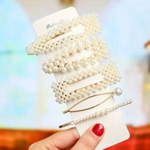 [OFFER NOW] New Fashion Pearl Hair Clips Set